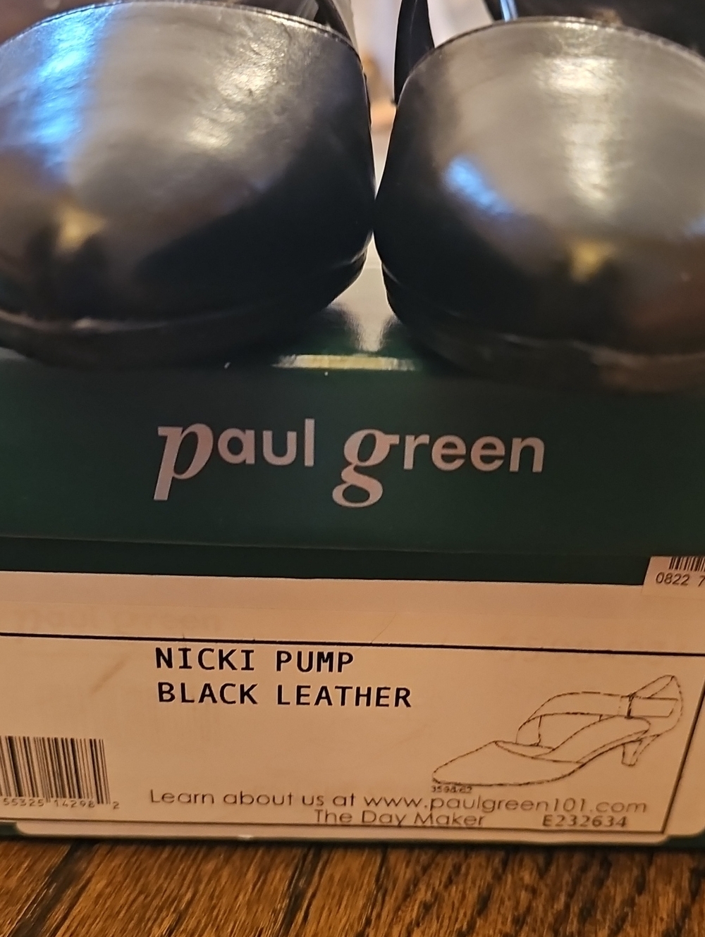 Paul Green Black Pointed Leather Cross-Strap Pumps - Picture 14 of 15